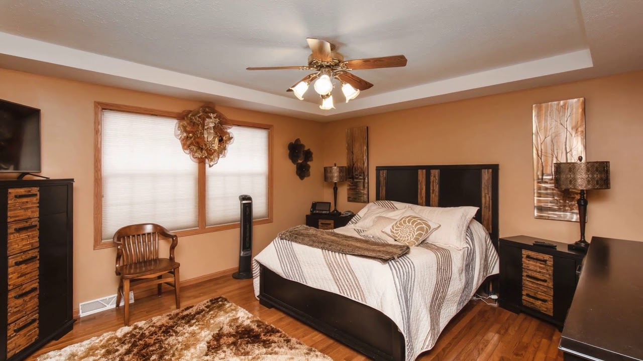 1003 Lakeshore Dr, Brooklyn, IA 52211 YouTube