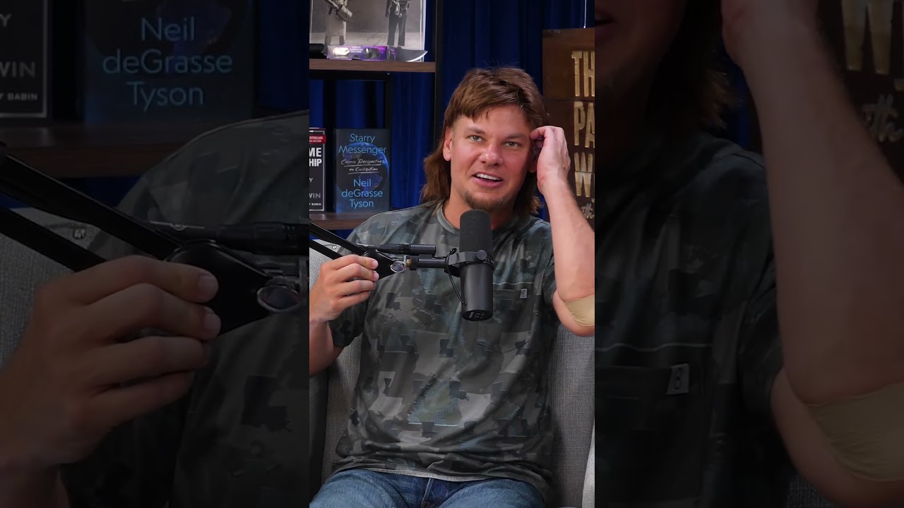 Theo describes Post Malone's look