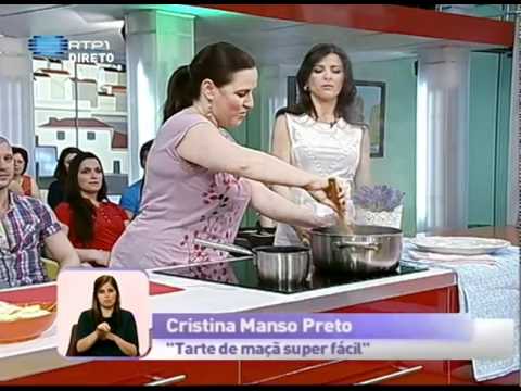 Vídeo: A Charlotte Fofa Perfeita De Maçã: Uma Receita Comprovada