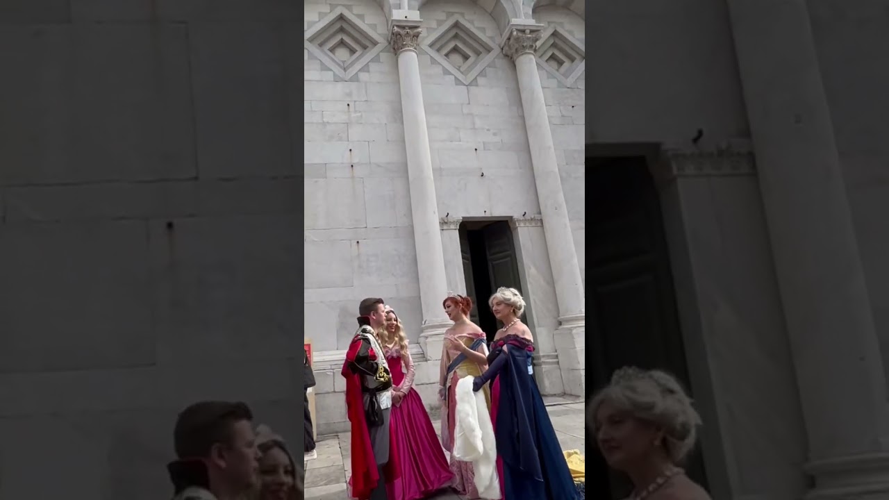 Halloween or comics? |lucca comics and game 2022| HOPE | 