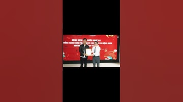 tcp trao quà Tết và 300.000.000 tiền mặt cho 105 bệnh nhân có hoàn cảnh đặc biệt khó khăn.