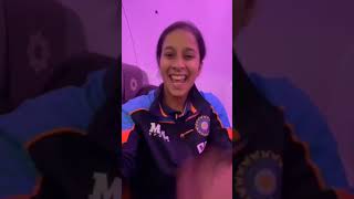 Women Cricket Team Doing Masti In Flight
