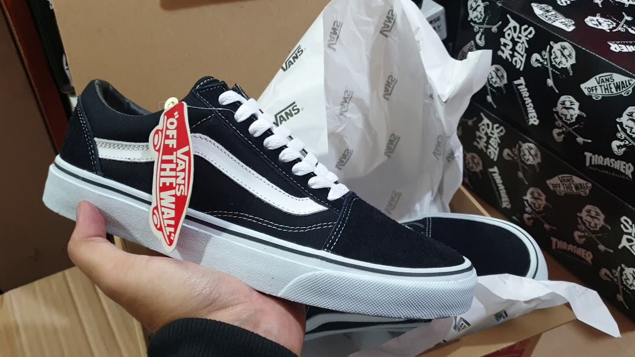 distributor sepatu vans premium