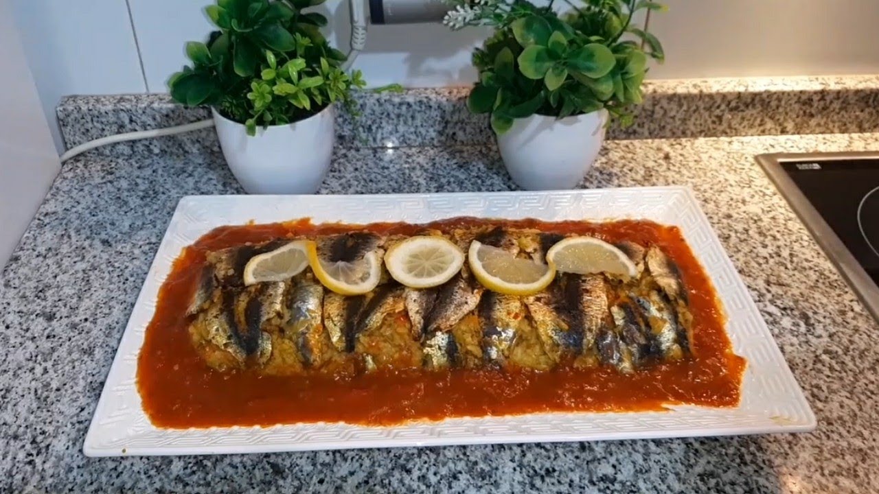 #رولي #السردين #بالخضر و#الروز في الفرن مع #صلصة طماطم لذيذة كيجي روووعة😋👍👌