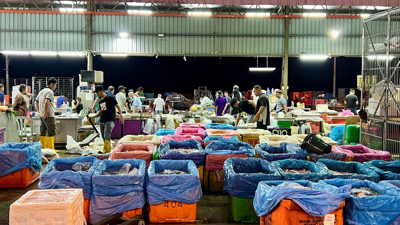 Batu Pahat Wet Market & Wholesaler Market峇株巴辖鱼菜批发市场