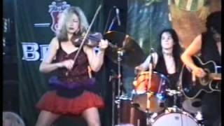 The Well Oiled Sisters: Orange Blossom Special 1998 chords