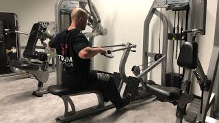 Compound row nautilus focus upper back