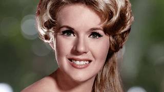 Connie Stevens Is Almost 90, Try Not To Gasp When You See Her Now (2026)