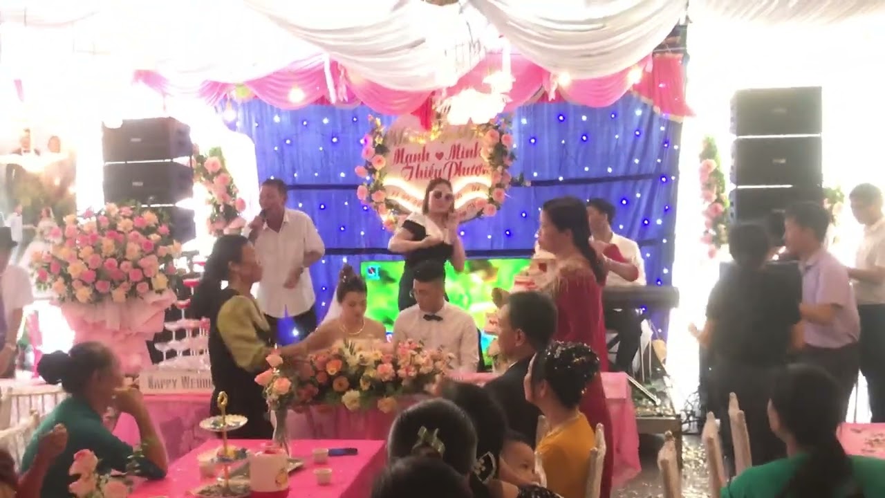 Lối nhỏ vào đời Remix - Nhóm 5 con mèo Làng Hương tại Lễ Thành Hôn Mạnh Thiều & Minh Phượng