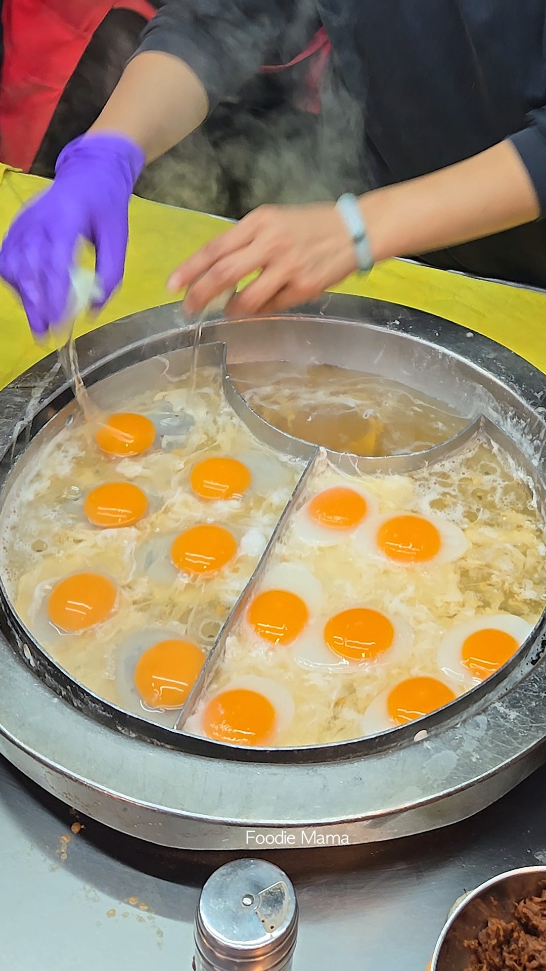 Must Try! Duck Egg Shrimp Soup - Taiwanese Street Food