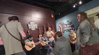 Bluegrass Hall Of Fame Open Jam-I Know You Rider