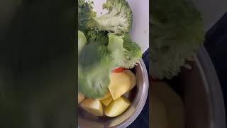 Mira esta simple receta para tu bebé #comidaparabebes #recetaparabebe #recetabebe #paratii #fyp