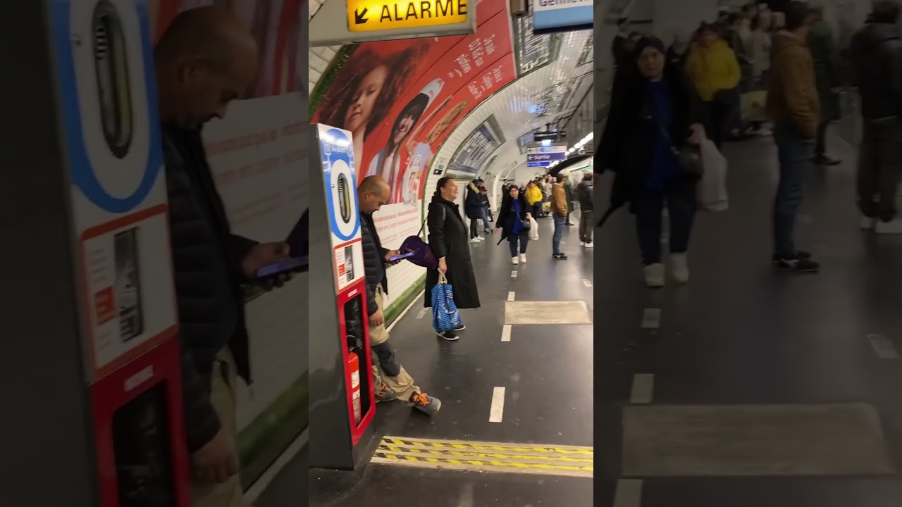 Paris France 🇫🇷satisfying service of metro train .ligne 13
