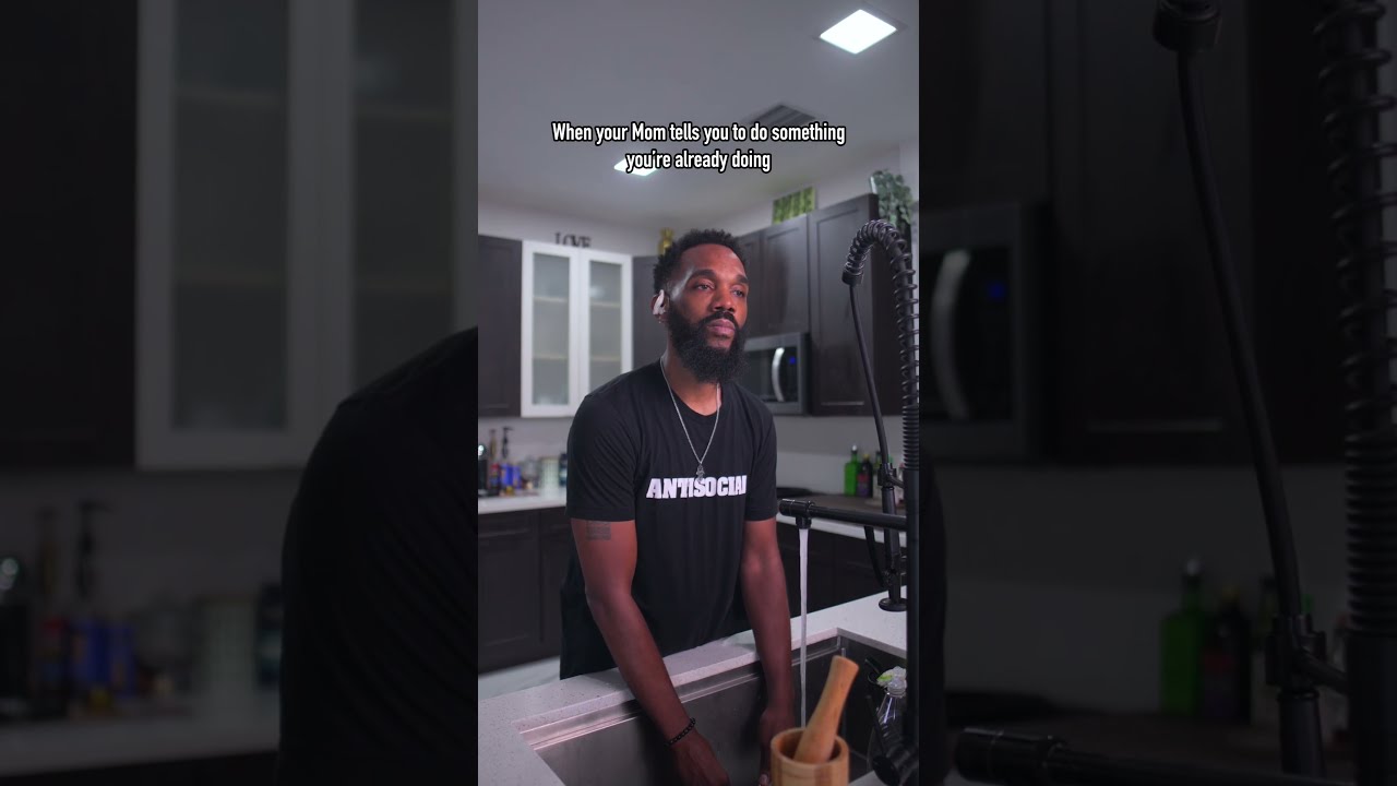 When Your Mom Tells You Do Something Re Already Doing Comedy Theclassiiics Funny Kids