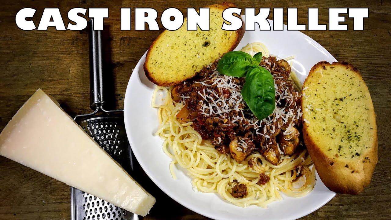 How To Make Spaghetti Bolognese | Dutchy Cooking | Cast Iron Wednesday