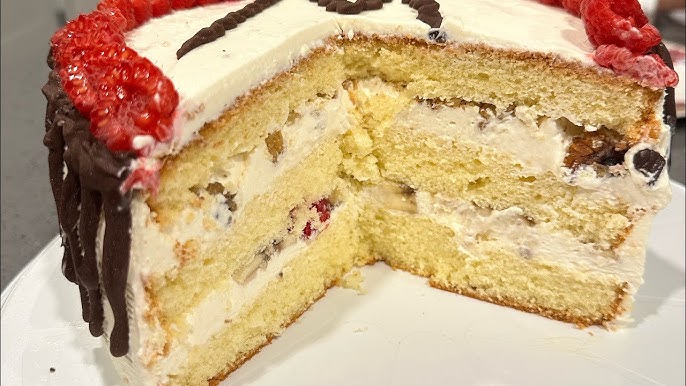 Porno yirtilgan eshak Ariella Ferrera polda yigitni agressiv tarzda sikadi