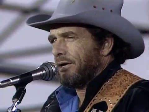 Merle Haggard - Folsom Prison Blues (Live at Farm Aid 1985) - YouTube