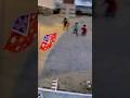 ek bhai patang ko le kar bhag gaya 😱#kite #youtubeshorts #viral 🤑🔥
