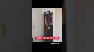 How To Do More Pull-ups- I love using exercise bands to help me squeeze out a few more reps