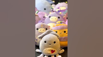 I want my own PURPLE SQUISHMALLOW planet! #squishmallows #shorts