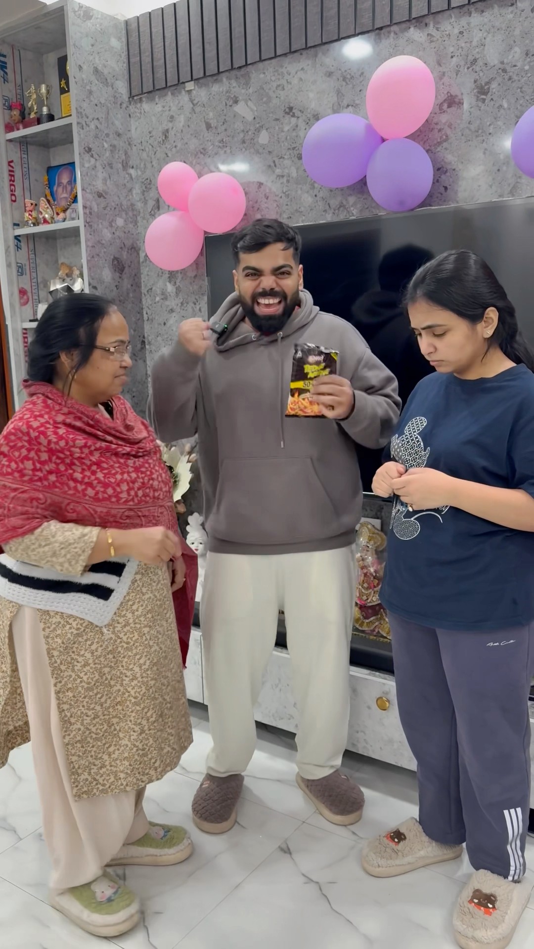 Gaurav har baat mai mummy ko bula leta hai #shorts #youtubeshorts #gauravaroravlogs