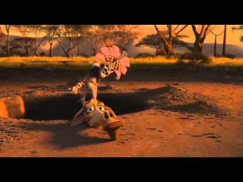 Видео: Най-големият хищник на Мадагаскар: яма