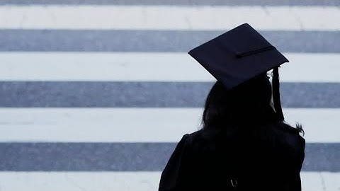 Trump drops restrictions on foreign students