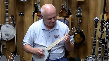 Banjo.com video: demo of a new Gold Tone Plucky 5 String Banjo
