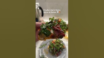 VIRAL spicy Trader Joe’s pizza!