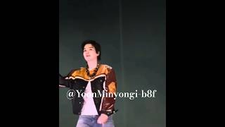 yoongi#OMG Yoongiiiaaahhh!🔥He is so hot.Bts El Paso Concert Day1#yoongi#suga#bts