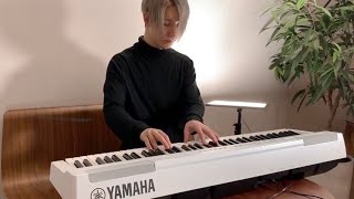 I Play the Piano and Make Epic Song