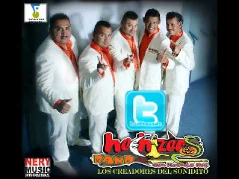 Hechizeros Band - Twiteando