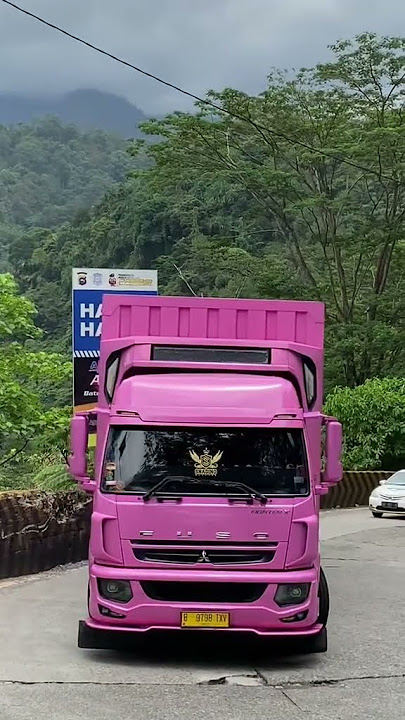 pesona lintas sumbar🥵 #drivermuda#trukmania#trukoleng#hino500#trukmbois#fypyoutube#viralvideo#truk