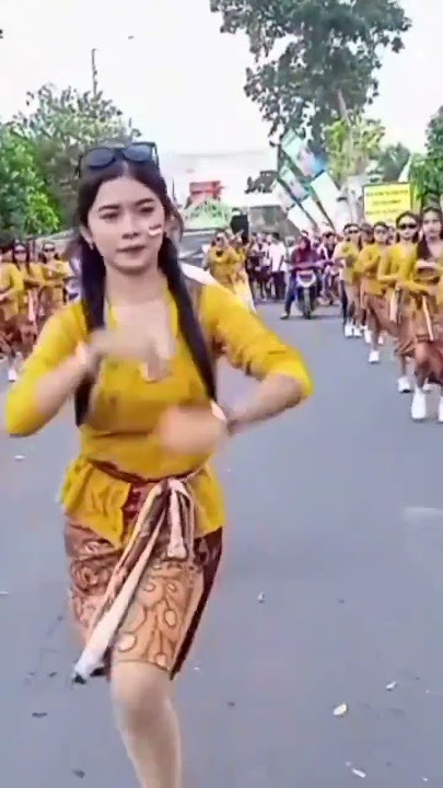 selendang biru - karnaval kertonegoro jenggawah 2024