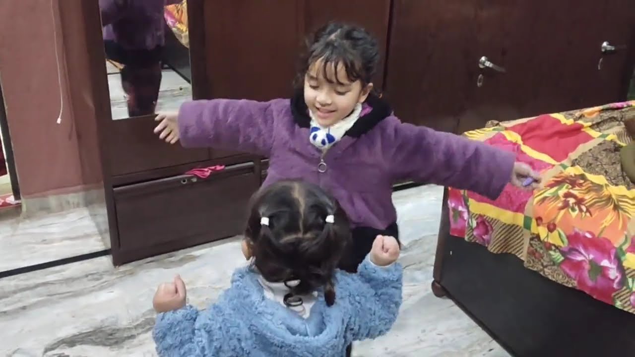 DUGGU KO PAPAYA BHOT PASAND H BHAI BEHAN KA PYAR 💕💕