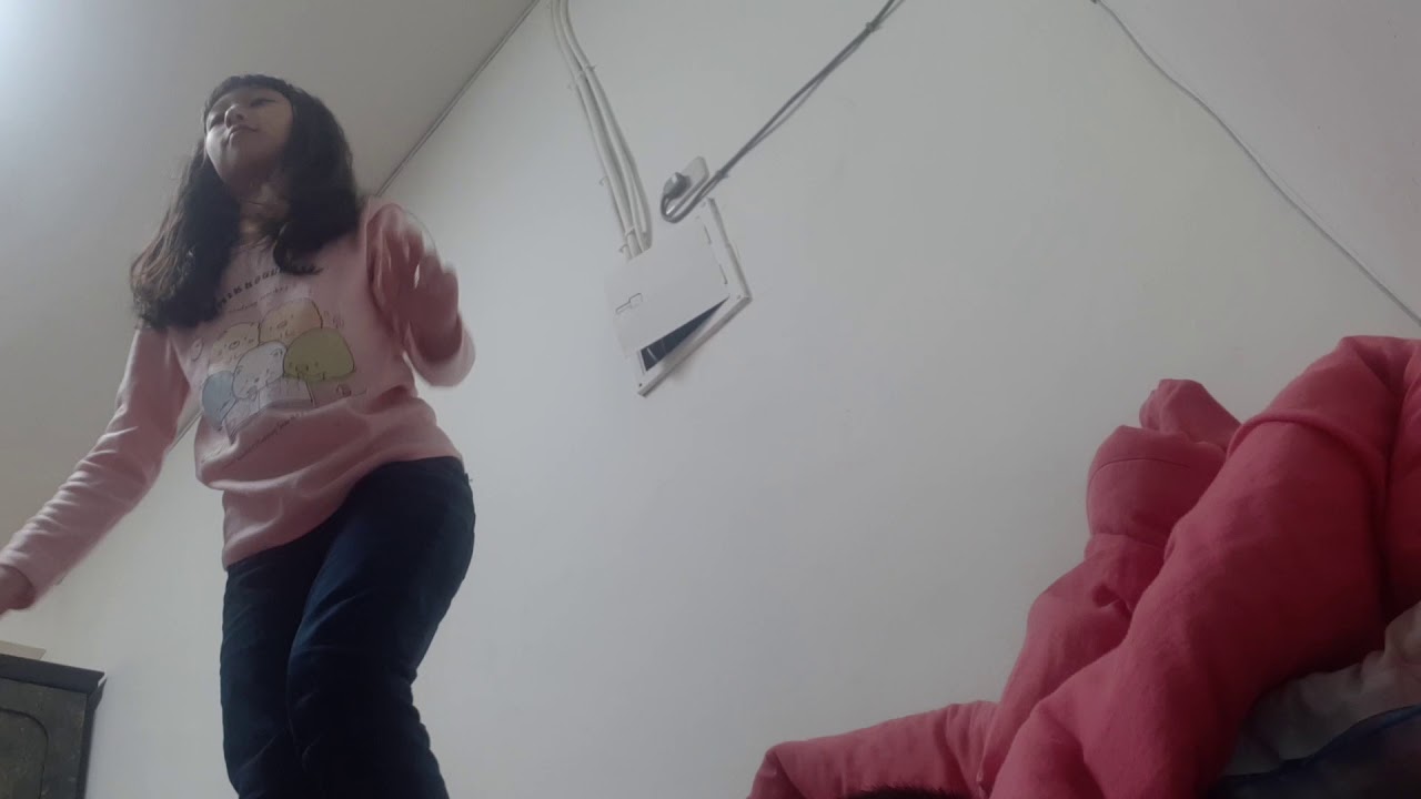 紀涵踩背 2020.4.25