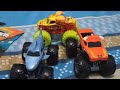 Unboxing MONSTER JAM! Dari Spin Master! El Toro Loco, Megalodon, Monster Mutt Rottweiler Zombie!