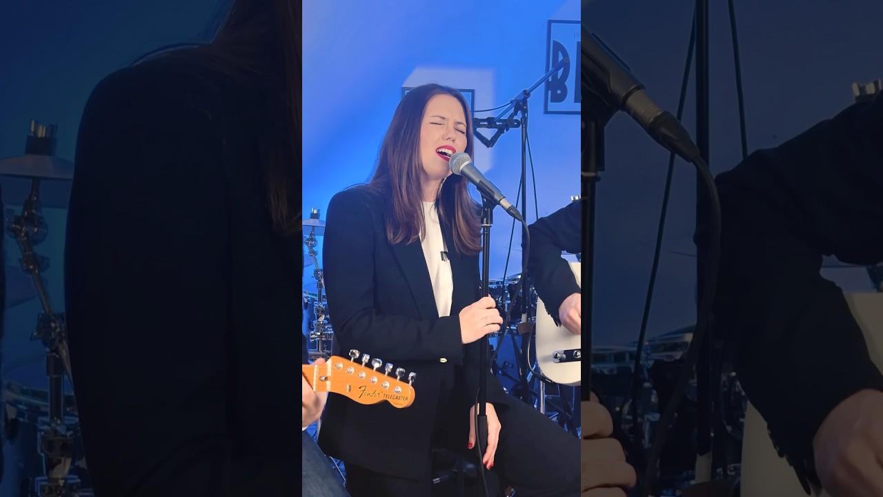 LULLABY OF BIRDLAND - ELECTRIC LOCO COVER 