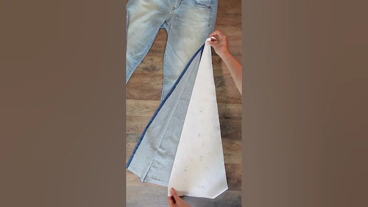 How to Upcycle Skinny Jeans into Bell Bottoms