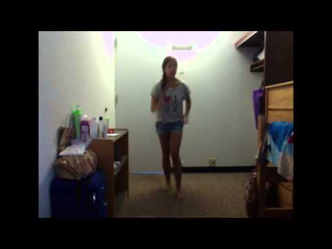 Flash Mob Dance to Happy by Pharell