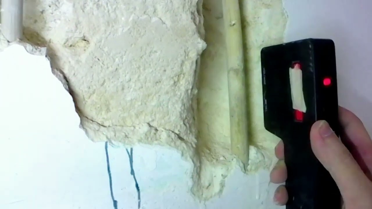 Come trovare tubi acqua nel muro  Con un cercametalli puoi tracciare il percorso esatto-II3