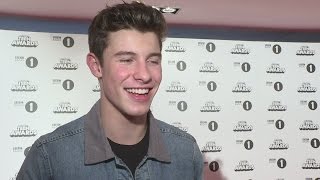 Radio 1 Teen Awards 2016 Shawn Mendes Is Taking Acting Lessons