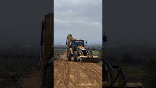 #Excavator #CAT #Komatsu #Hitachi #Volvo #Hyundai #HeavyEquipment #Construction #Machines #Excavator