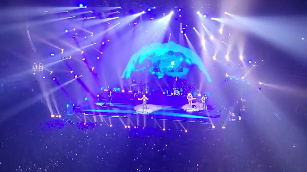 Piccola stella senza cielo..# Ligabue 18/11/2023 Roma #