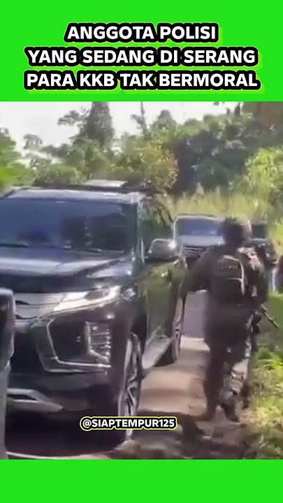 Police officers being harassed by KKB #shortvideo#harinews#latestnews #tniad#latestindonesianews