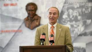 Syracuse University announces new athletic director: ESPN's John Wildhack