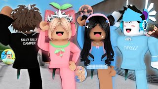 SWAPPING OUTFITS With YOUTUBERS In MM2... screenshot 5