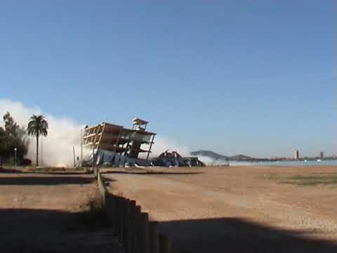 explosion playa honda voladura edificio playa 2009