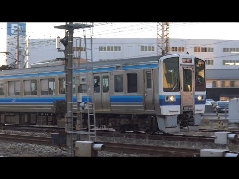 【4K】JR山陽本線　普通列車213系電車　ｵｶC-10編成　倉敷駅発車 @Jnr115