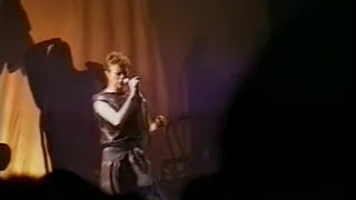 Jump They Say - David Bowie live at the Westpoint Arena, Exeter, UK, 26/11/1995. chords